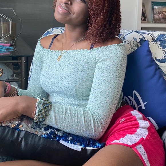 Forever21 off the shoulder crop top - Picture 3 of 5